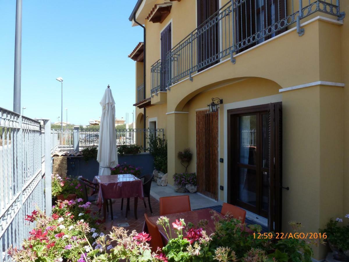 Sogno Di Mare Bed and Breakfast Pula Buitenkant foto